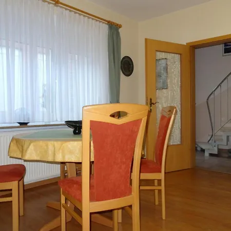 شقة Haus-moana-wohnung-1 بوركم